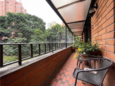 Apartamento de 4 alcobas en venta en El Poblado, Medellín, 270 m² · foto 4 de 20
