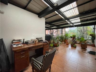 Apartamento de 4 alcobas en venta en El Poblado, Medellín, 270 m² · foto 18 de 20