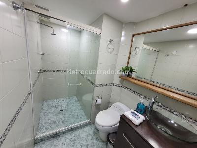 Apartamento de 5 alcobas en venta en San Joaquin, Medellín, 200 m² · foto 19 de 20