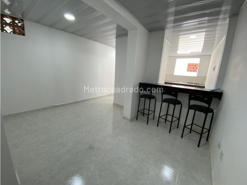 Apartamento Moderno de 3 Alcobas con Baño Adicional en Prado Centro