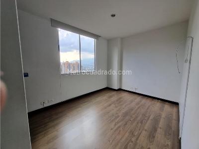 Apartamento de 2 alcobas en arriendo en Castropol, Medellín, 80 m² · foto 9 de 15
