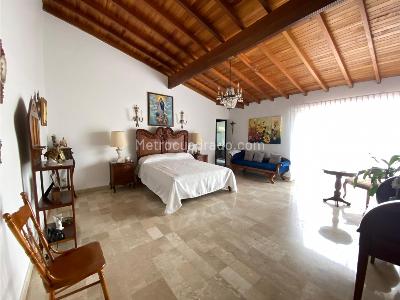 Casa de 5 alcobas en venta en Las Palmas, Medellín · foto 20 de 20