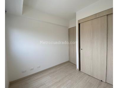 Apartamento en arriendo en Envigado, Medellín · foto 6 de 14