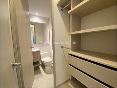 Apartamento en arriendo en Envigado, Medellín · foto 11 de 14