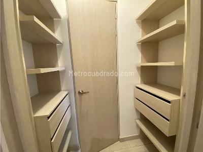 Apartamento en arriendo en Envigado, Medellín · foto 13 de 14