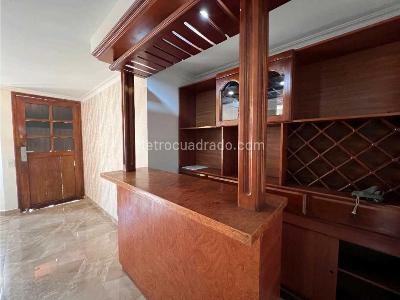 Casa de 4 alcobas en venta en Calasanz, Medellín, 170 m² · foto 9 de 20