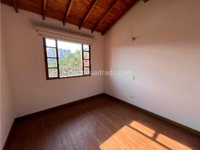 Casa de 4 alcobas en venta en Calasanz, Medellín, 170 m² · foto 11 de 20