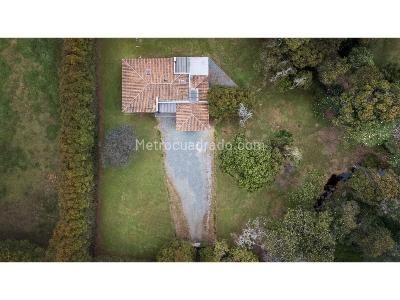 Casa de 3 alcobas en venta en Santa Elena, Medellín, 195 m² · foto 20 de 20