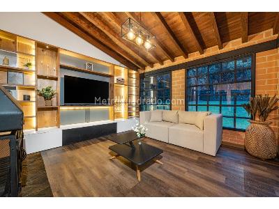 Casa de 3 alcobas en venta en Santa Elena, Medellín, 195 m² · foto 4 de 20