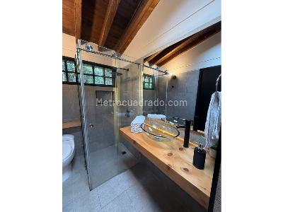 Casa de 3 alcobas en venta en Santa Elena, Medellín, 195 m² · foto 15 de 20