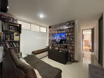 Apartamento de 3 alcobas en venta en El Poblado, Medellín, 121 m² · foto 9 de 16
