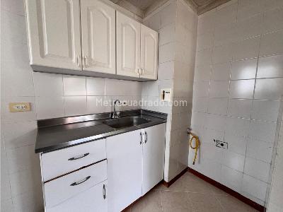 Apartamento en venta en Centro, Medellín · foto 2 de 20