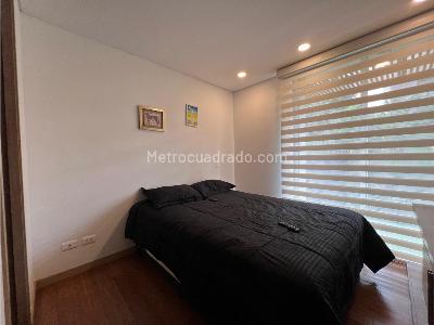 Apartamento de 2 alcobas en venta en El Poblado, Medellín, 69 m² · foto 10 de 16