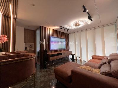 Apartamento de 2 alcobas en venta en El Poblado, Medellín, 69 m² · foto 7 de 16