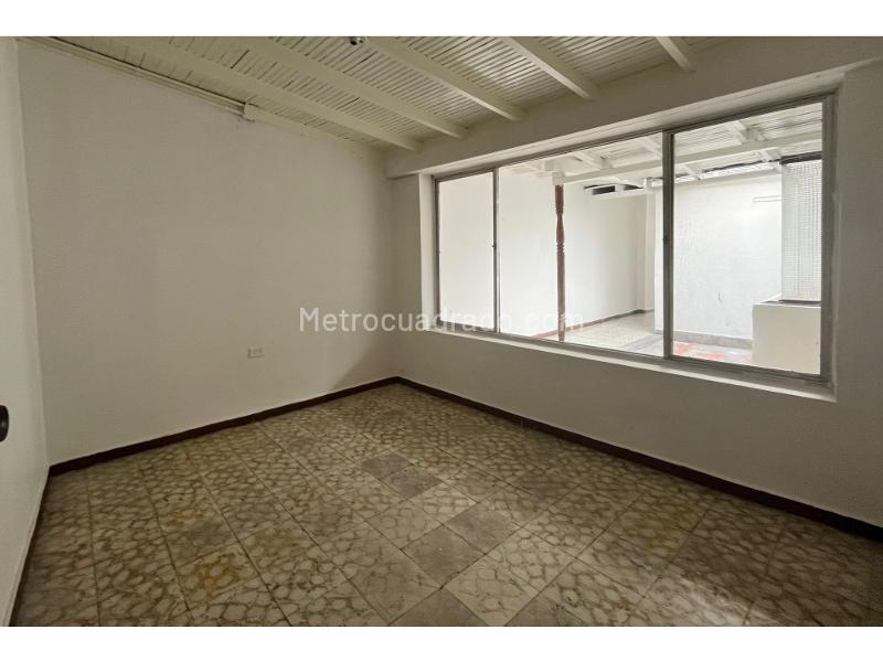 Casa Comercial con Espacios Amplios en San Joaquín - 7