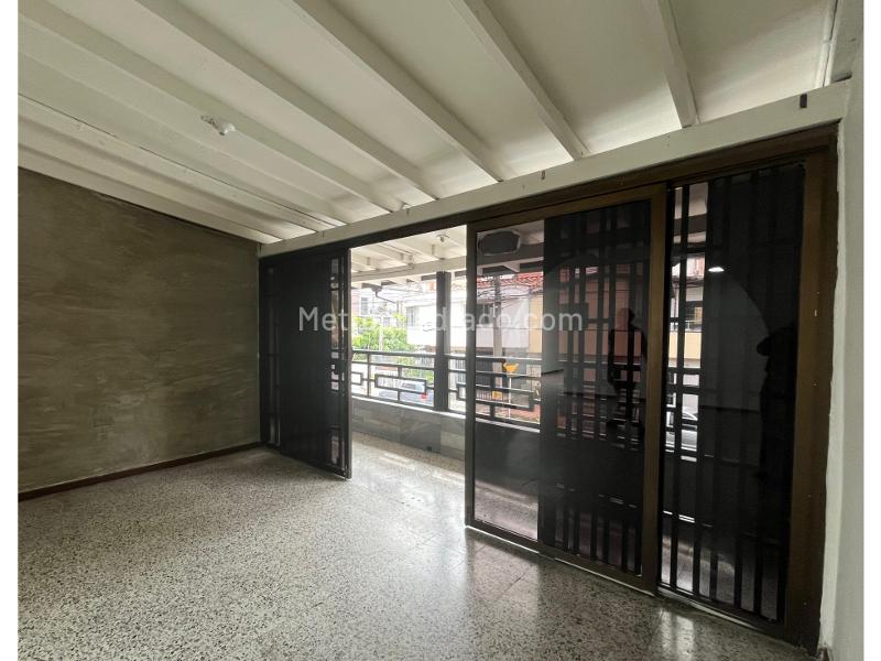 Casa Comercial con Espacios Amplios en San Joaquín - 8