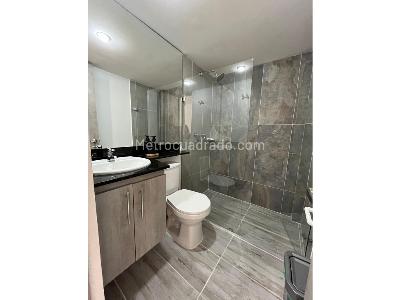 Apartamento en arriendo en Laureles, Medellín · foto 6 de 6