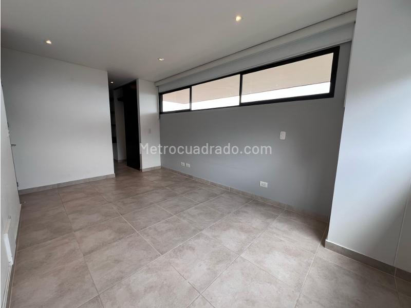 Apartamento de 2 Alcobas con Balcón en Estadio, Envigado - 8