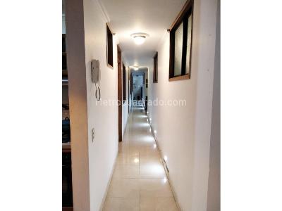 Apartamento de 3 alcobas en venta en Laureles Nogal, Medellín, 98 m² · foto 8 de 17