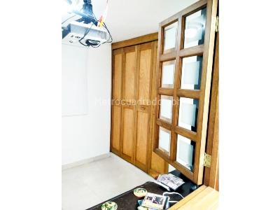 Apartamento de 3 alcobas en venta en Laureles Nogal, Medellín, 98 m² · foto 9 de 17