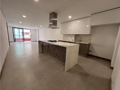 Apartamento en venta en Laureles, Medellín · foto 2 de 20