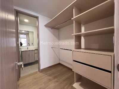 Apartamento en venta en Laureles, Medellín · foto 14 de 20