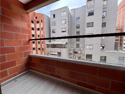 Apartamento en venta en Laureles, Medellín · foto 18 de 20