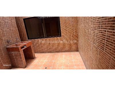Casa de 4 alcobas en venta en Laureles, Medellín, 147 m² · foto 9 de 14