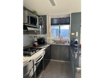 Apartamento de 2 alcobas en venta en El Poblado, Medellín, 70 m² · foto 6 de 20