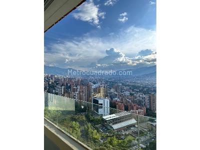 Apartamento de 2 alcobas en venta en El Poblado, Medellín, 70 m² · foto 13 de 20