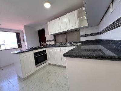 Apartamento en venta en Laureles, Medellín · foto 5 de 20