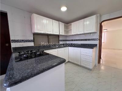 Apartamento en venta en Laureles, Medellín · foto 6 de 20