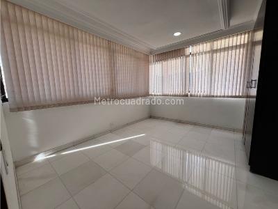Apartamento en venta en Laureles, Medellín · foto 19 de 20