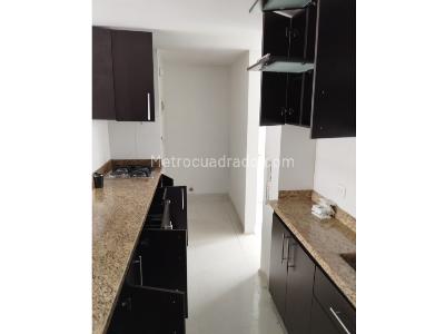 Apartamento en venta en Calasanz, Medellín · foto 2 de 20
