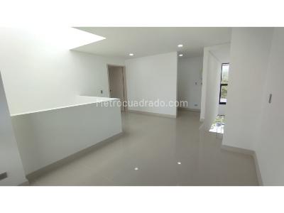 Apartamento de 4 alcobas en venta en Laureles, Medellín, 160 m² · foto 9 de 16