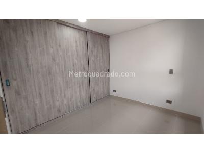 Apartamento de 4 alcobas en venta en Laureles, Medellín, 160 m² · foto 12 de 16