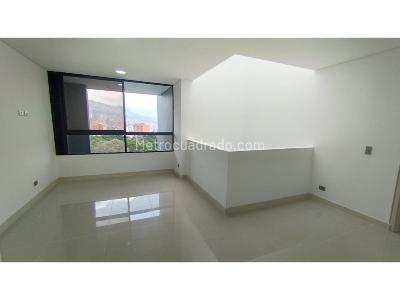 Apartamento de 4 alcobas en venta en Laureles, Medellín, 160 m² · foto 13 de 16