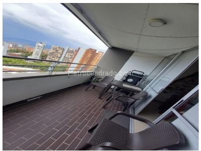 Apartamento de 3 alcobas en venta en Sabaneta, Sabaneta, 83 m² · foto 3 de 7