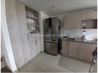 Apartamento de 3 alcobas en venta en Sabaneta, Sabaneta, 83 m² · foto 4 de 7