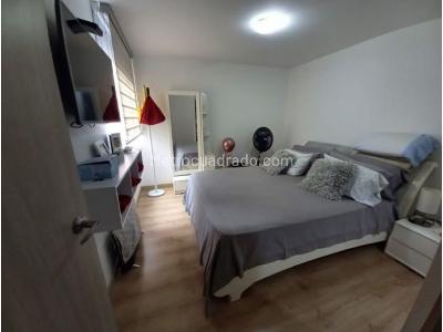 Apartamento de 3 alcobas en venta en Sabaneta, Sabaneta, 83 m² · foto 6 de 7