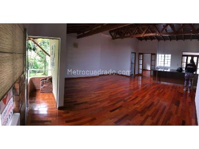 Casa de 3 alcobas en venta en San Antonio De Prado, Medellín, 135 m² · foto 2 de 5