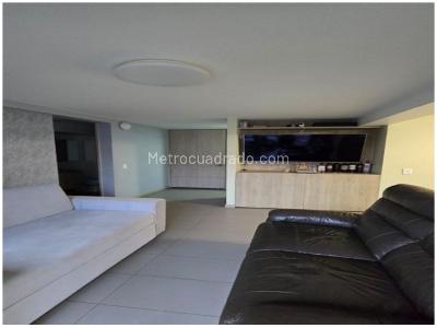 Apartamento de 3 alcobas en venta en Laureles, Medellín, 134 m² · foto 11 de 12