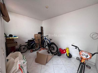 Casa de 5 alcobas en venta en Bello, Bello, 253 m² · foto 19 de 20
