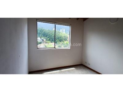 Apartamento de 4 alcobas en arriendo en El Poblado, Medellín, 154 m² · foto 12 de 18