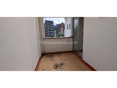 Apartamento de 4 alcobas en arriendo en El Poblado, Medellín, 154 m² · foto 13 de 18