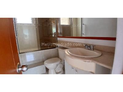 Apartamento de 4 alcobas en arriendo en El Poblado, Medellín, 154 m² · foto 17 de 18