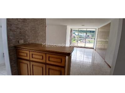 Apartamento de 4 alcobas en arriendo en El Poblado, Medellín, 154 m² · foto 3 de 18