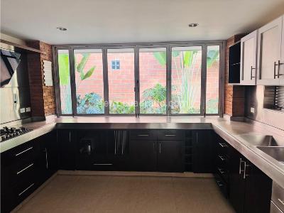 Casa de 4 alcobas en venta en Sabaneta, Sabaneta, 286 m² · foto 7 de 24