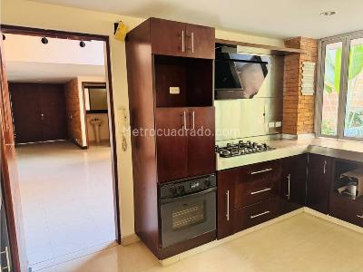 Casa de 4 alcobas en venta en Sabaneta, Sabaneta, 286 m² · foto 9 de 24