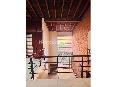 Casa de 4 alcobas en venta en Sabaneta, Sabaneta, 286 m² · foto 12 de 24